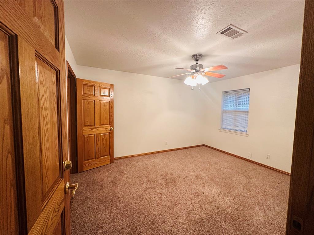 5965 Chisholm Trail, Beaumont, Texas image 21