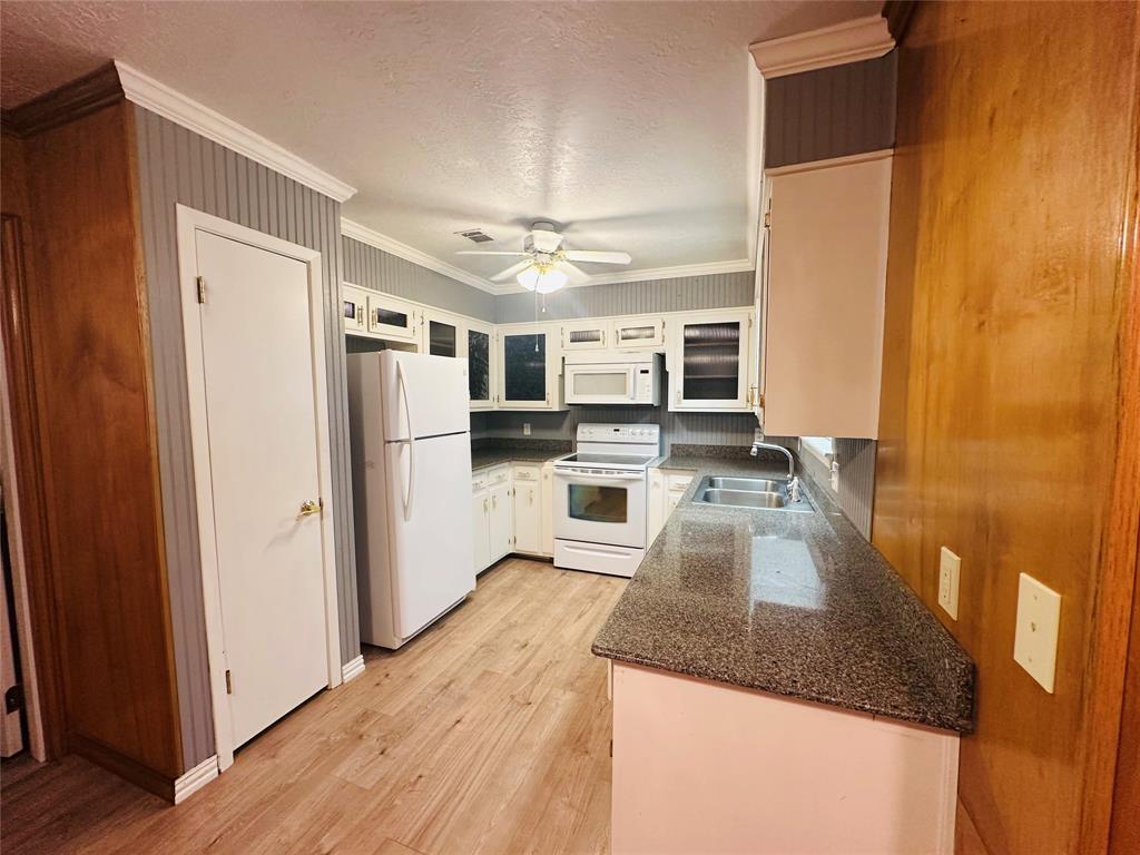 5965 Chisholm Trail, Beaumont, Texas image 16