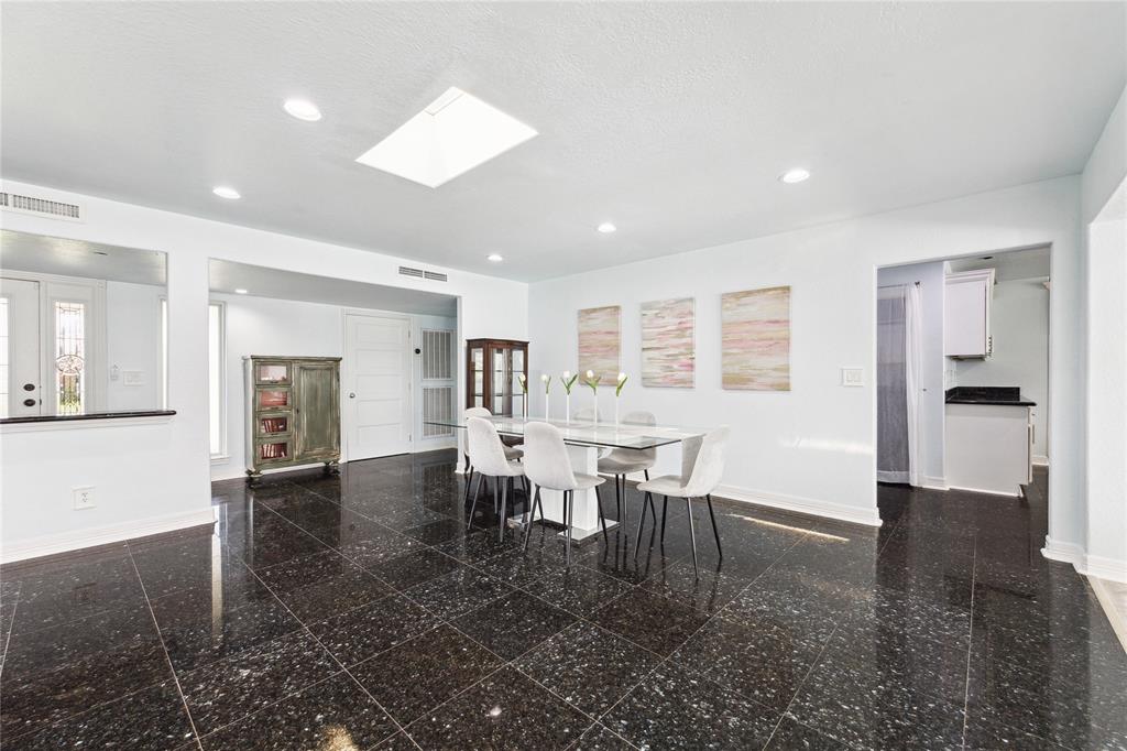 28 South Shore Drive