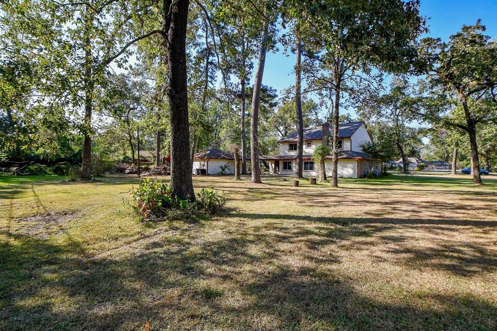 1106 Castle Hill Trail, Kingwood, Texas image 9