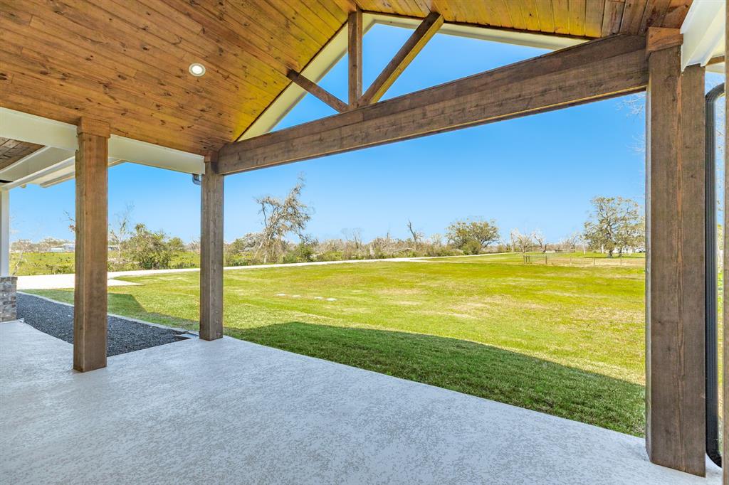 7827 County Road 400, Brazoria, Texas image 7