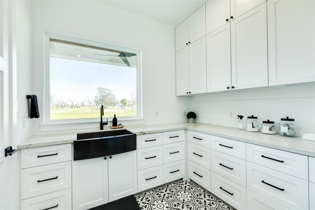 7827 County Road 400, Brazoria, Texas image 29