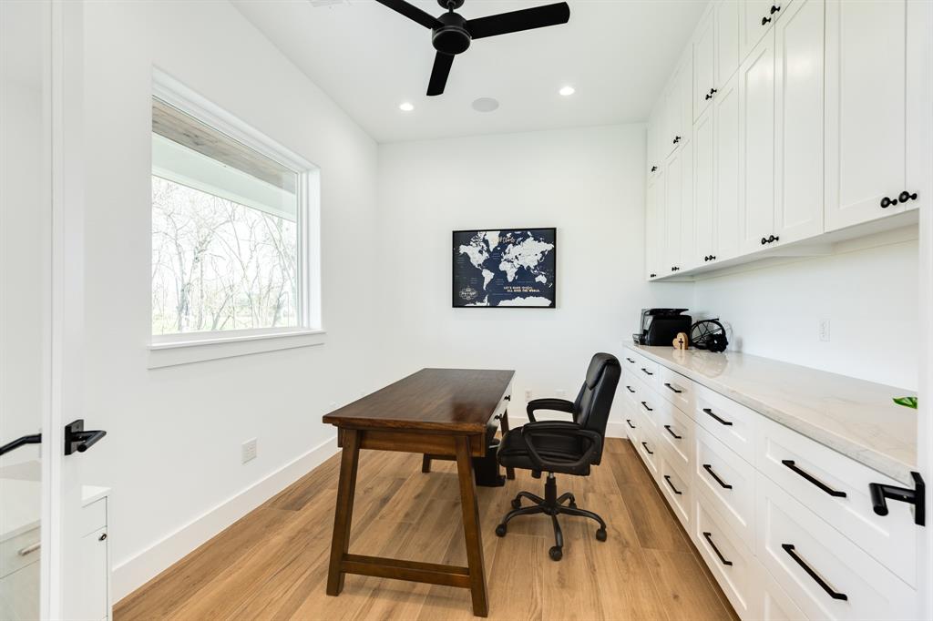7827 County Road 400, Brazoria, Texas image 10