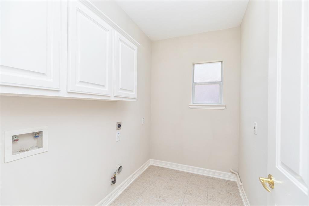 3011 Covebrook Drive, Pearland, Texas image 40
