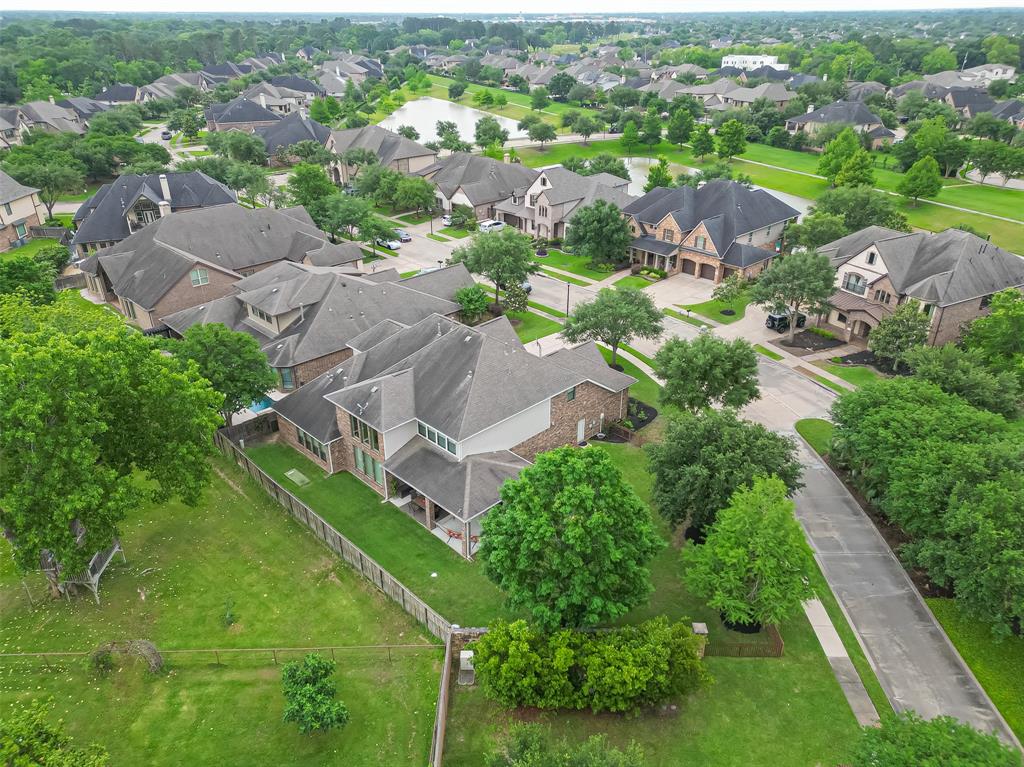 90 Wyndehaven Lakes Drive, Katy, Texas image 49