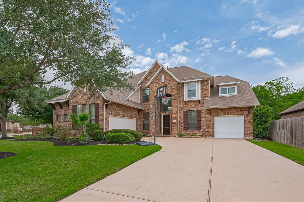 90 Wyndehaven Lakes Drive, Katy, Texas image 5