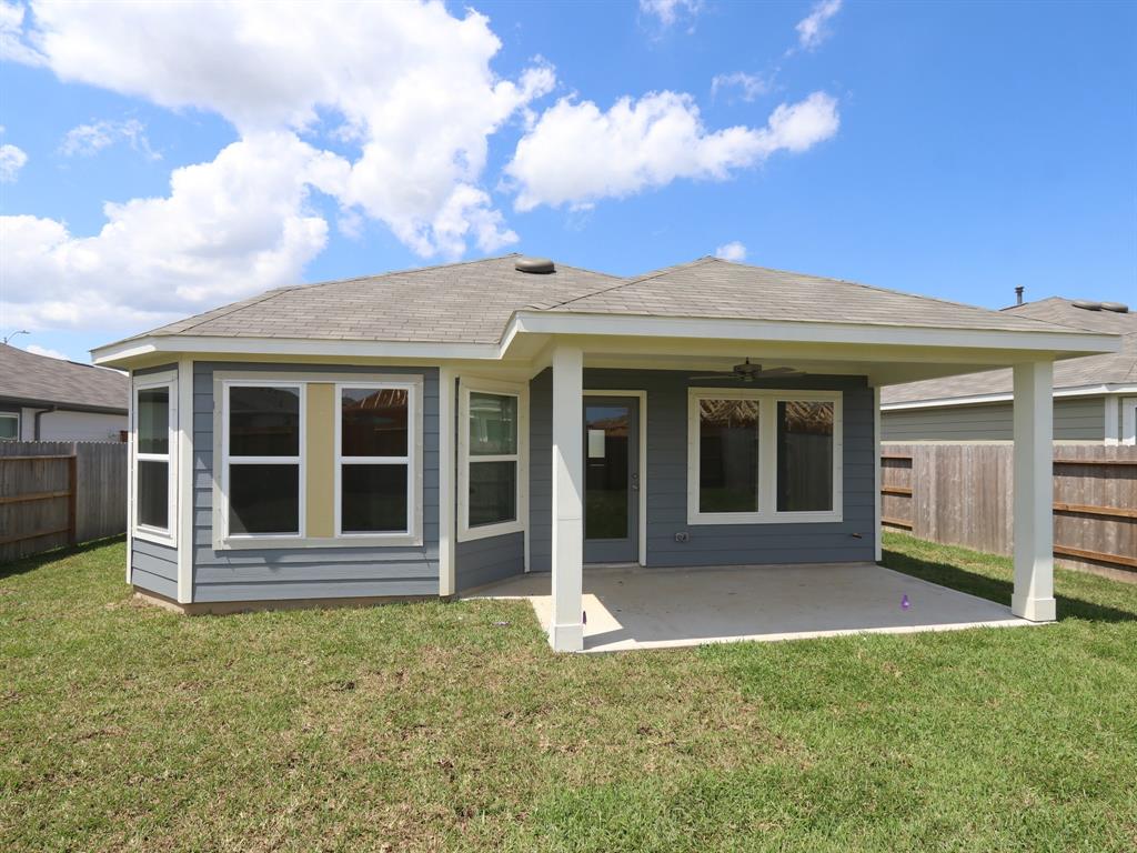 26224 Astral Way, La Marque, Texas image 5