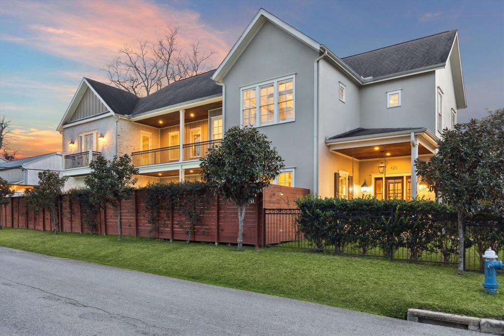 420 Aurora Street