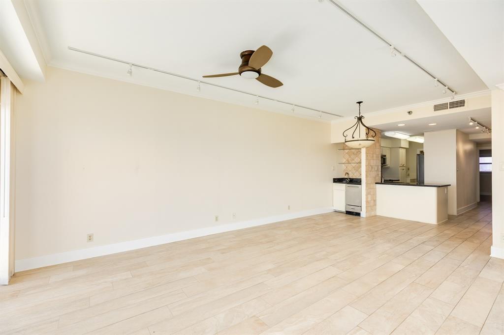 7700 Seawall Boulevard #401, Galveston, Texas image 8