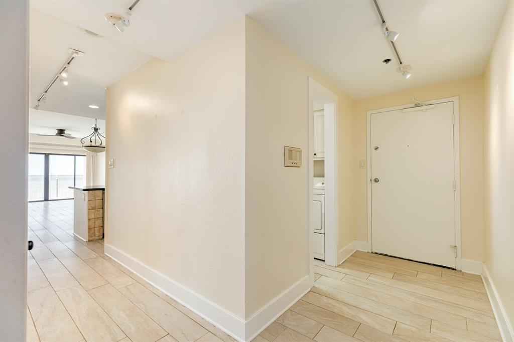 7700 Seawall Boulevard #401, Galveston, Texas image 16