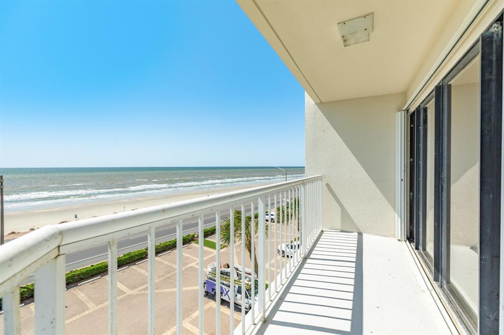 7700 Seawall Boulevard #401, Galveston, Texas image 2