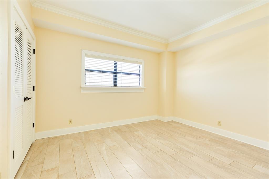 7700 Seawall Boulevard #401, Galveston, Texas image 22