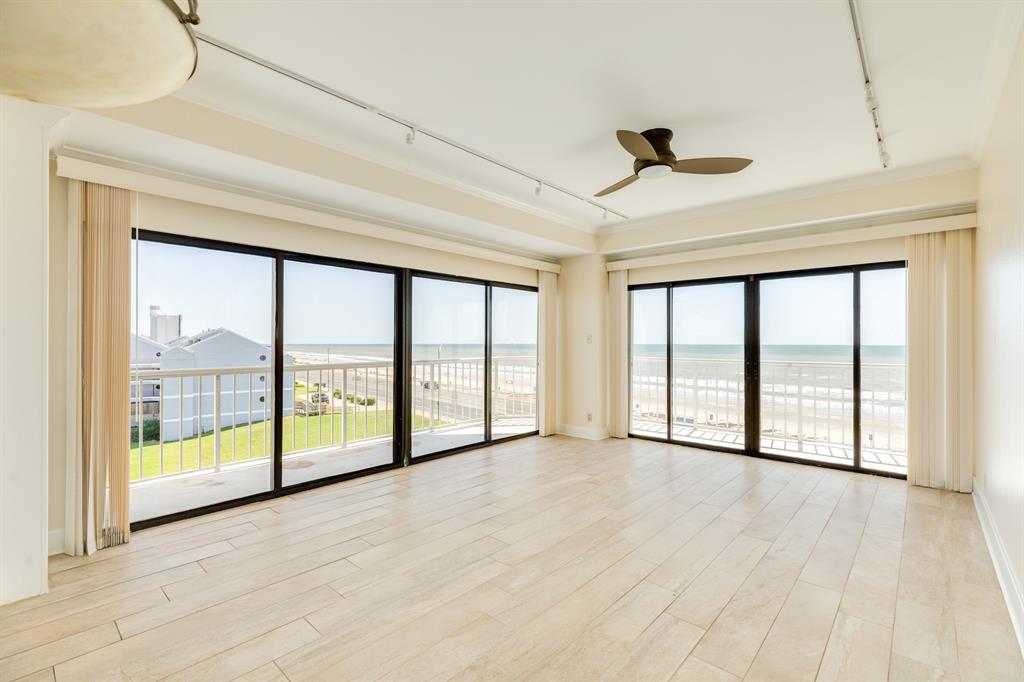 7700 Seawall Boulevard #401, Galveston, Texas image 5