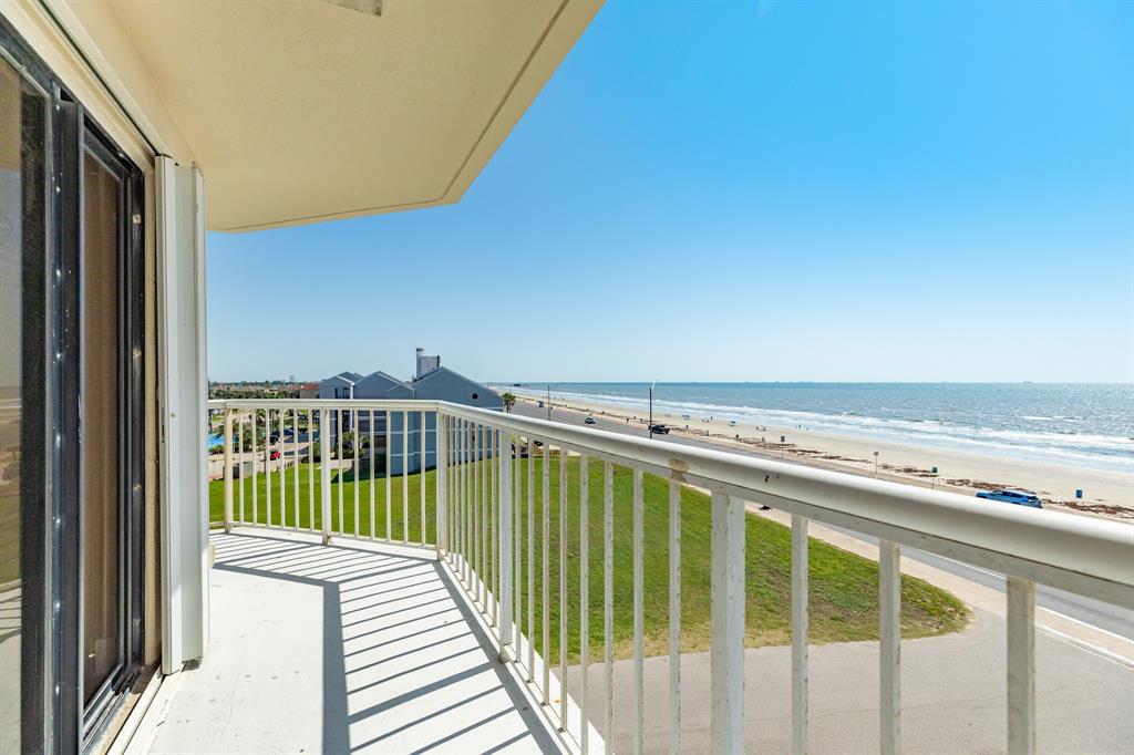 7700 Seawall Boulevard #401, Galveston, Texas image 1
