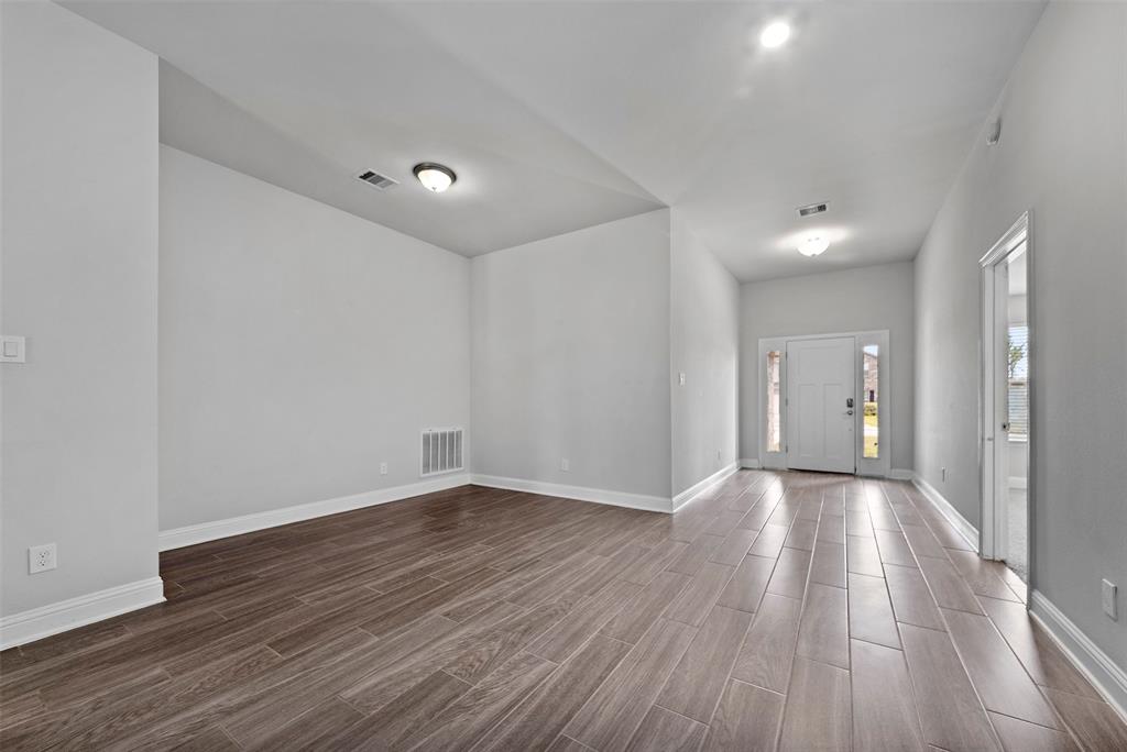 5 Terra Vista Place