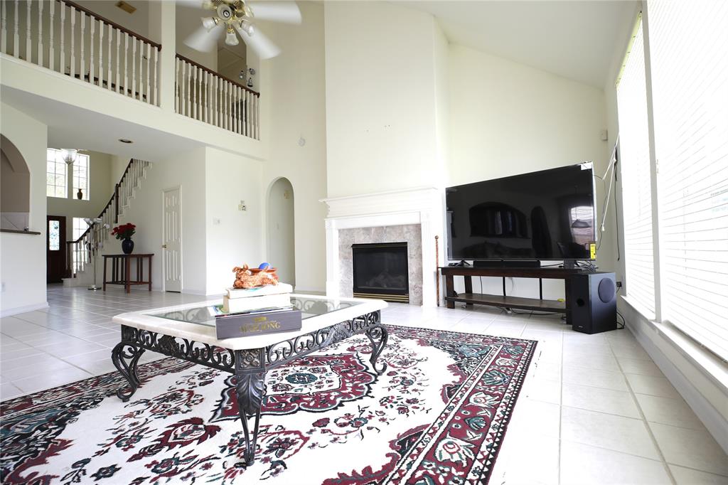 5326 Hanneck Valley Lane