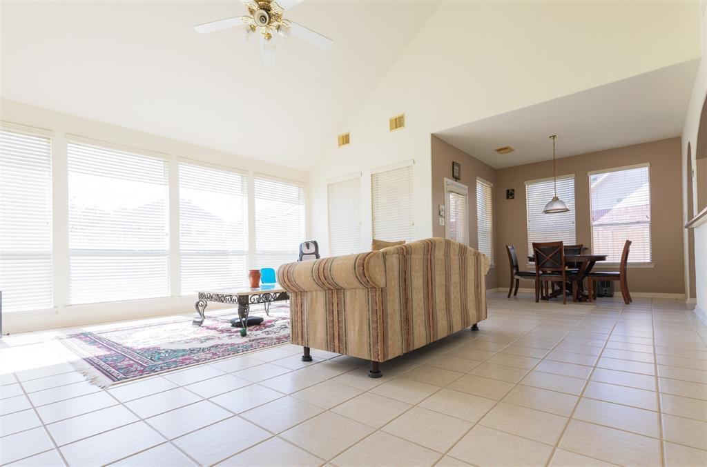 5326 Hanneck Valley Lane