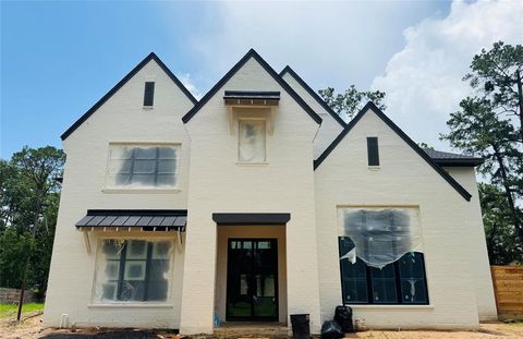 205 Fleetway Drive Hunters Creek Village TX 77024