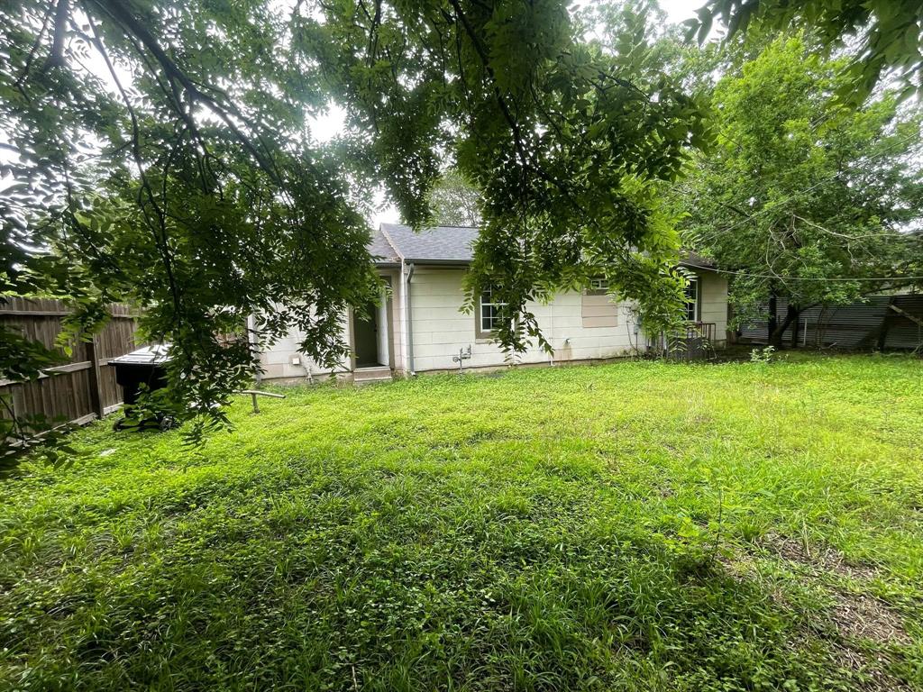 6110 Sherwood Drive