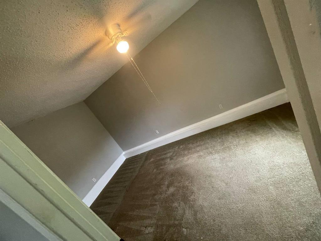 6110 Sherwood Drive