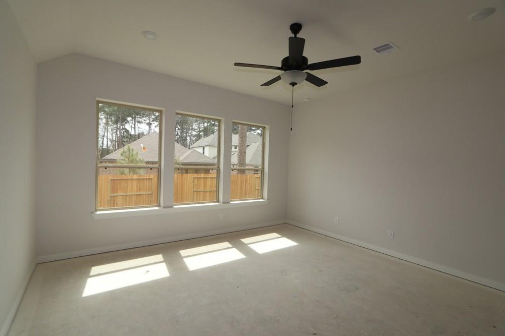 415 Embden Rim Drive, Willis, Texas image 13