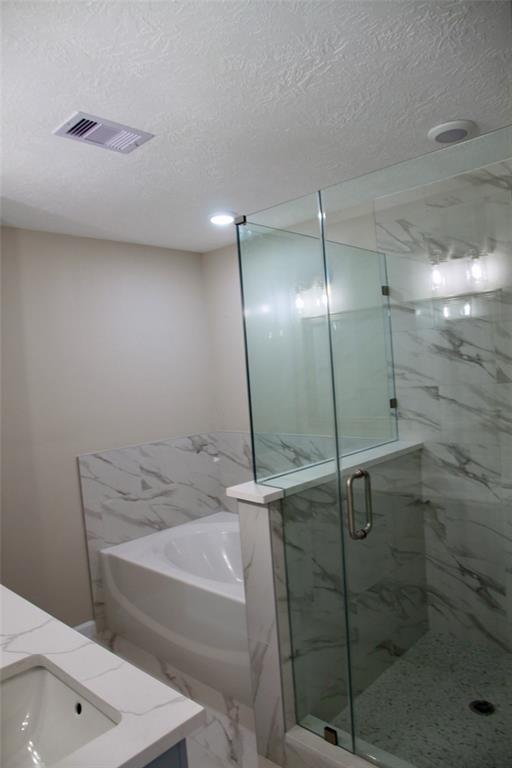 906 Martha Street, Deer Park, Texas image 14