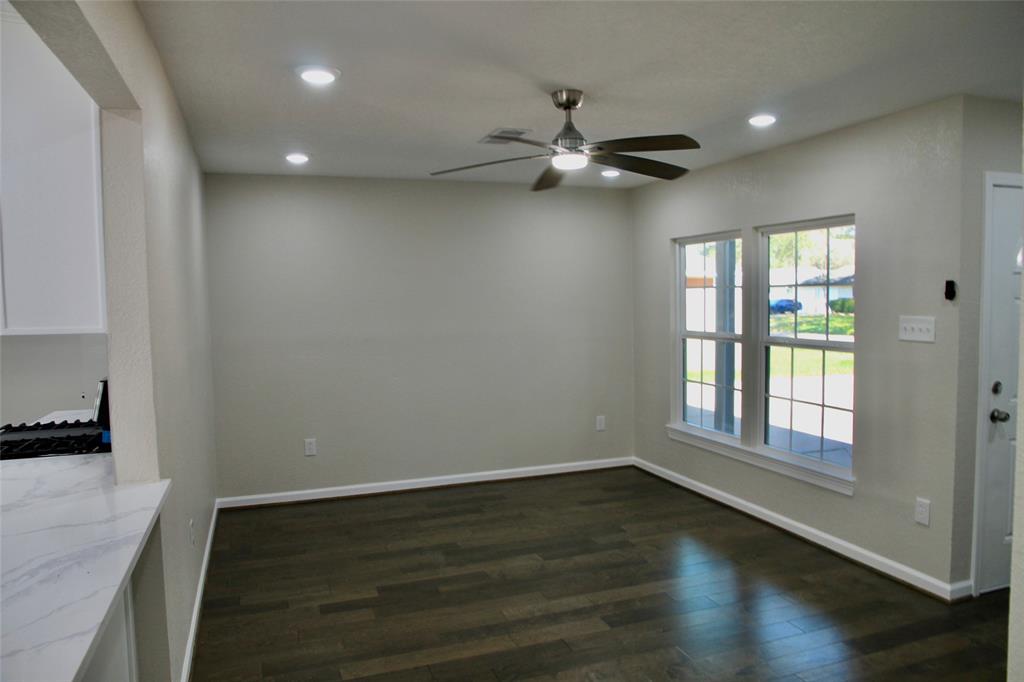 906 Martha Street, Deer Park, Texas image 6