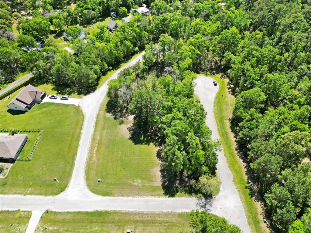 4 Drywood Lane, Huntsville, Texas image 2