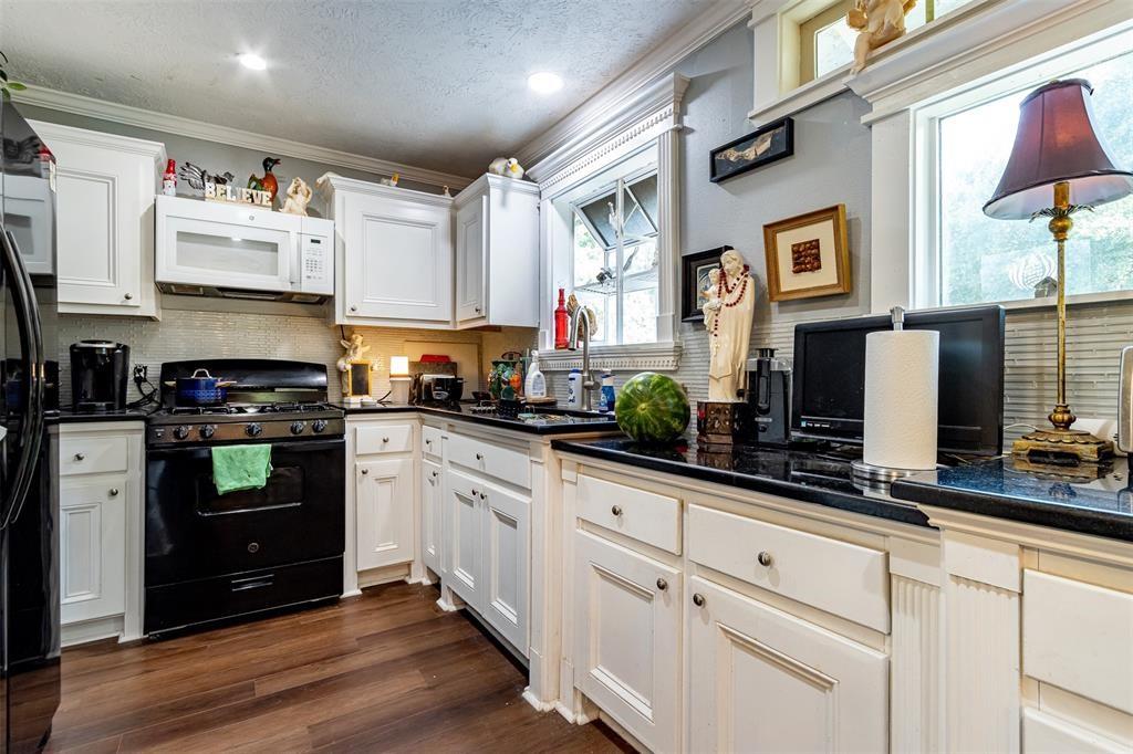 931 Trails End Drive, Cleveland, Texas image 25