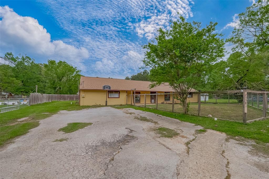 23381 Micke, New Caney, Texas image 2
