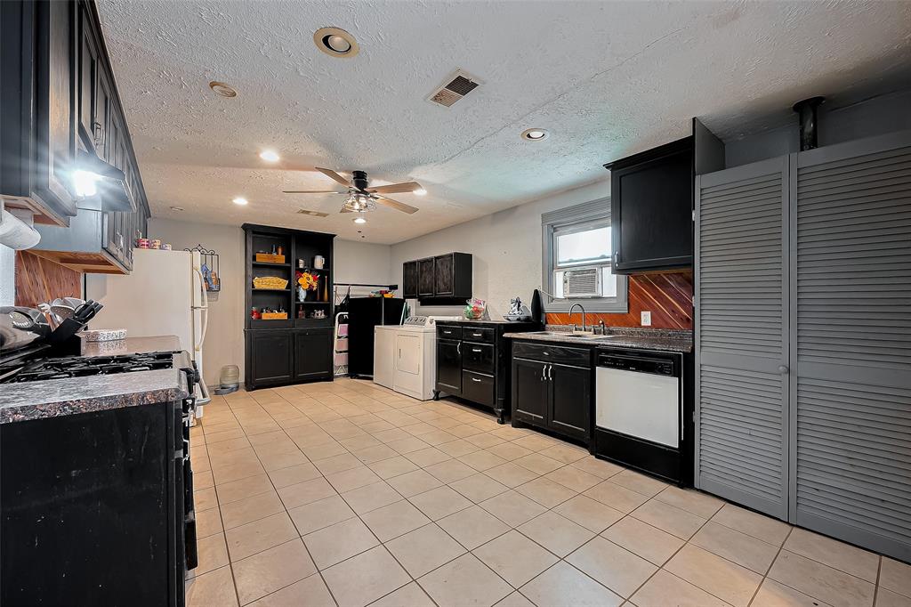 23381 Micke, New Caney, Texas image 10