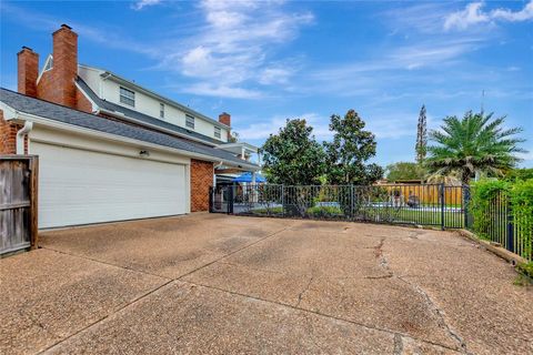 A home in Nassau Bay