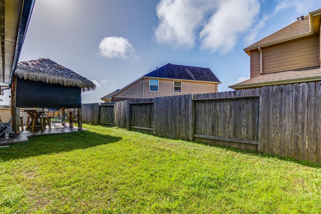 8111 Bayfield Circle, Baytown, Texas image 46