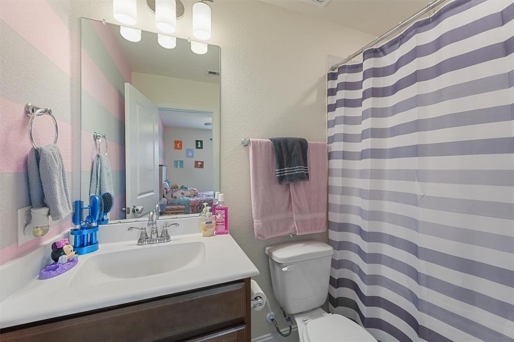 12215 Skene Bend Drive, Humble, Texas image 18