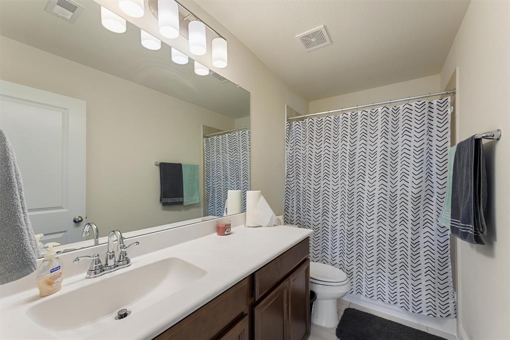 12215 Skene Bend Drive, Humble, Texas image 15