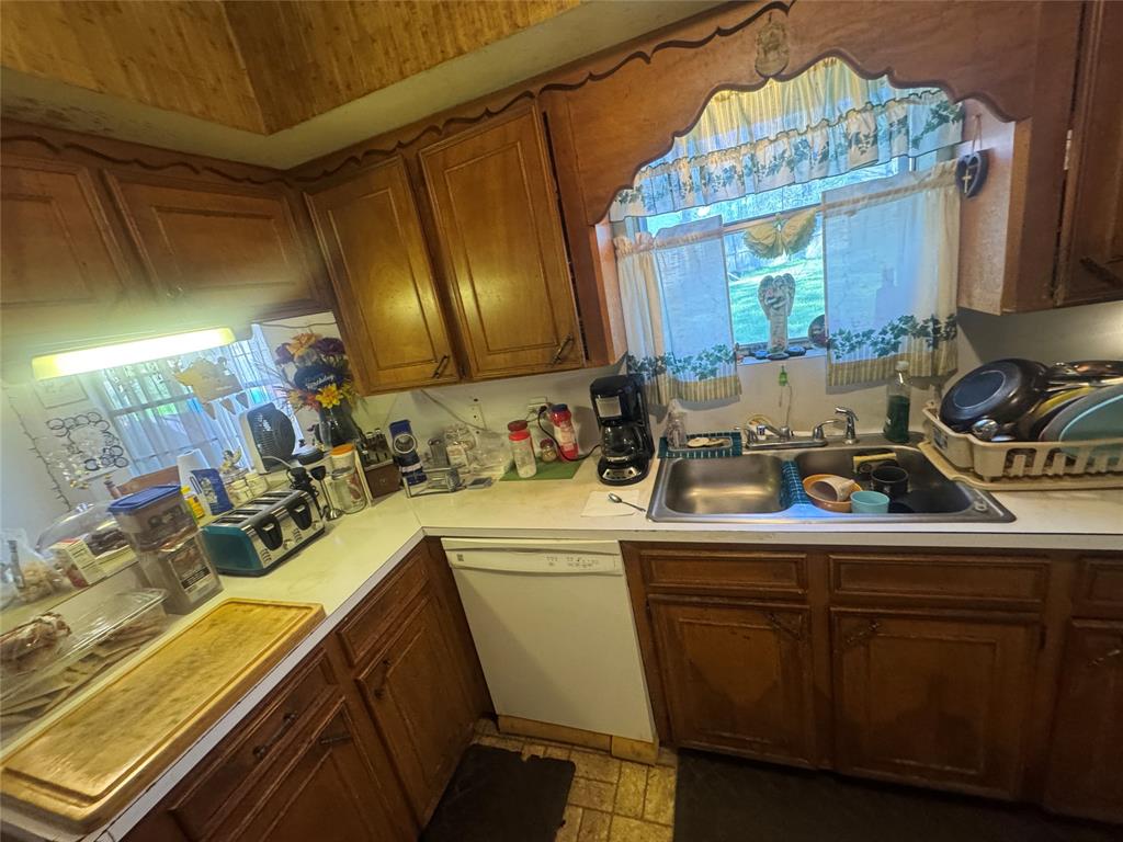 18049 Martin Drive, Conroe, Texas image 8