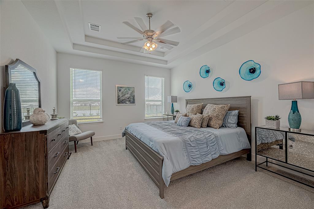 13613 Windward Mist Drive, Texas City, Texas image 28