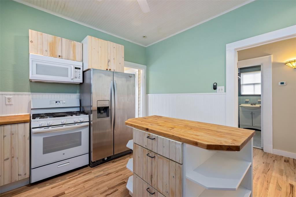 1710 Avenue O, Galveston, Texas image 13