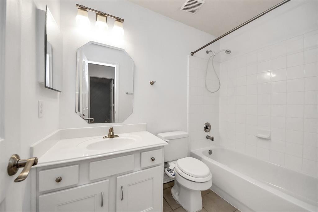 15403 Court Green Trail, Cypress, Texas image 14