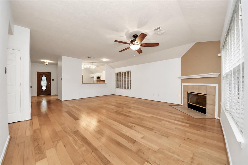 15403 Court Green Trail, Cypress, Texas image 12