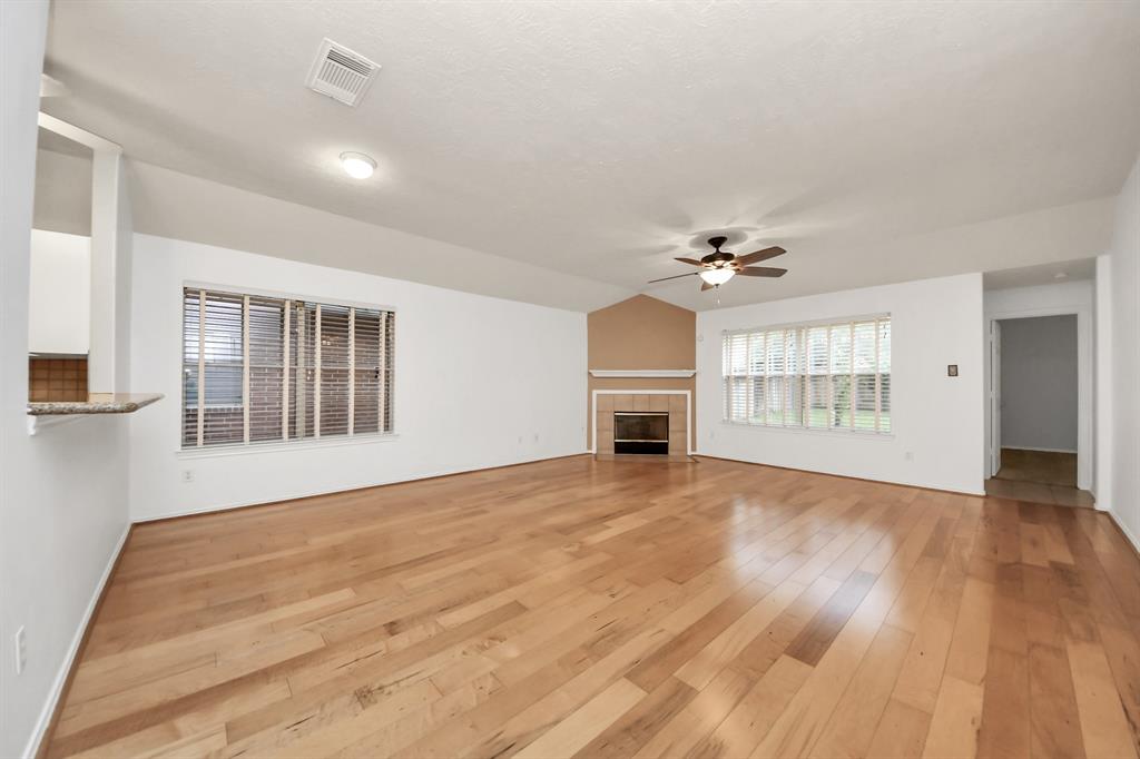 15403 Court Green Trail, Cypress, Texas image 8