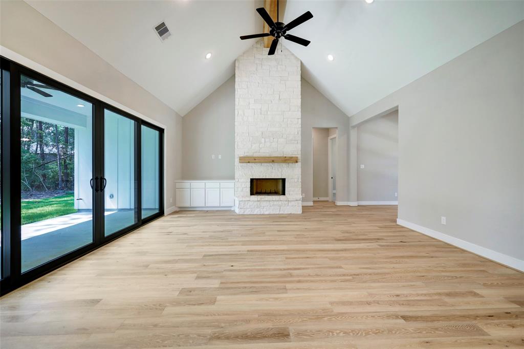 688 Lonestar Road, Huntsville, Texas image 8