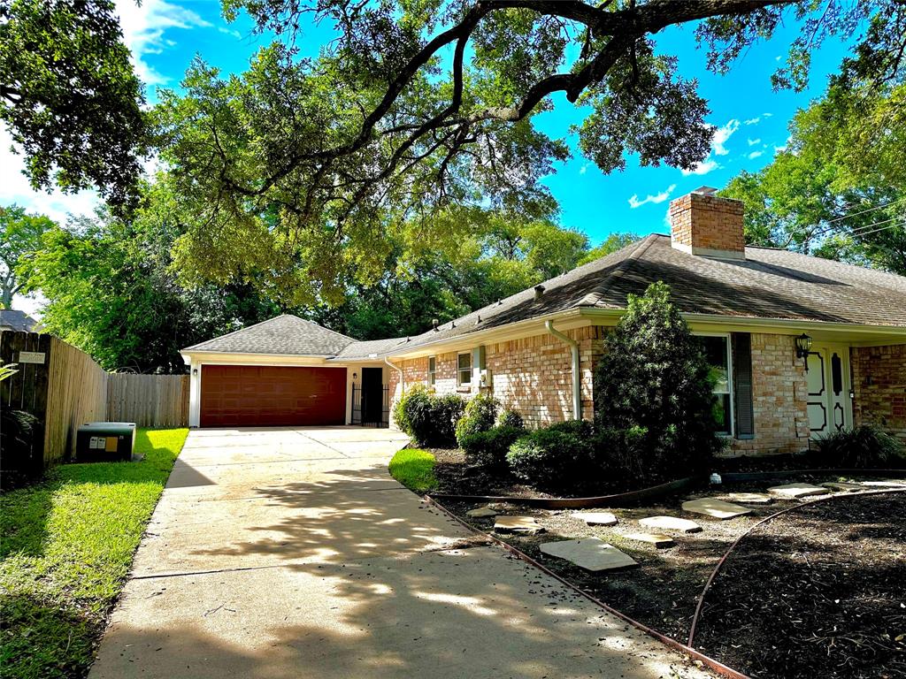 3007 Broadmoor Drive