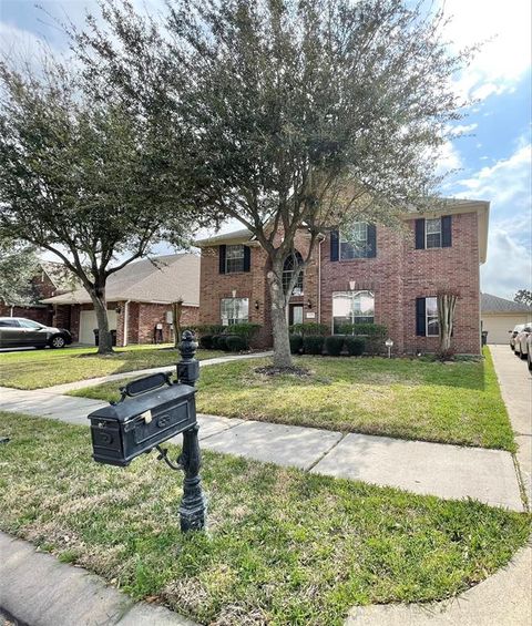 A home in Pearland