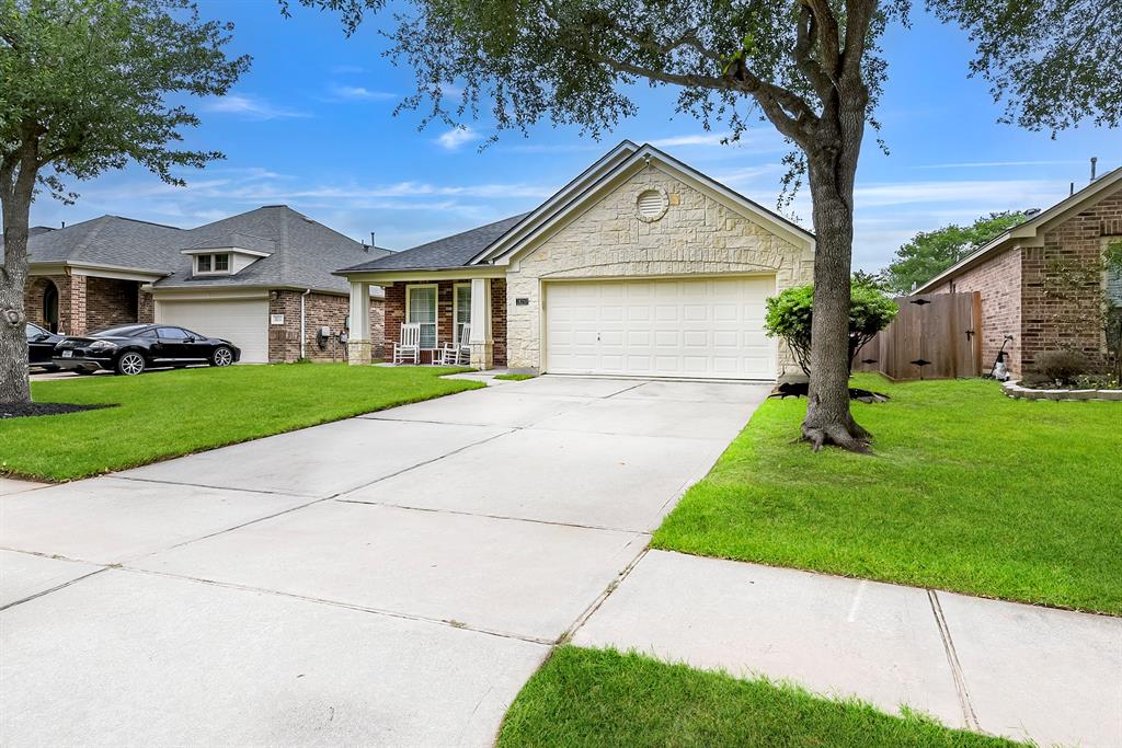28210 Everett Knolls Drive, Katy, Texas image 3