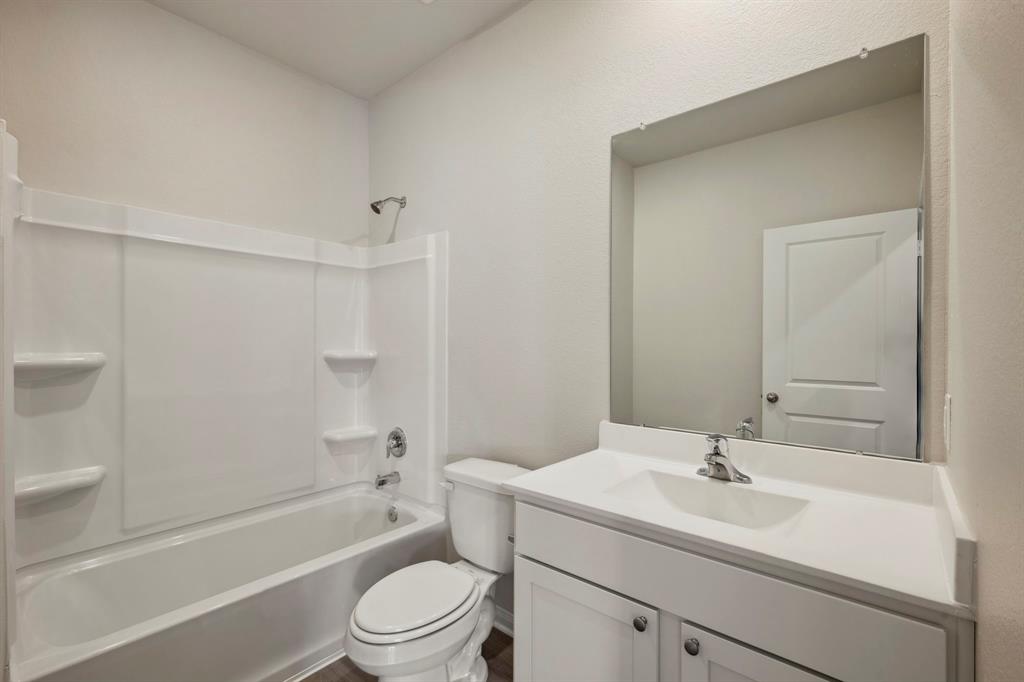 391 Kingston Way, Waller, Texas image 16