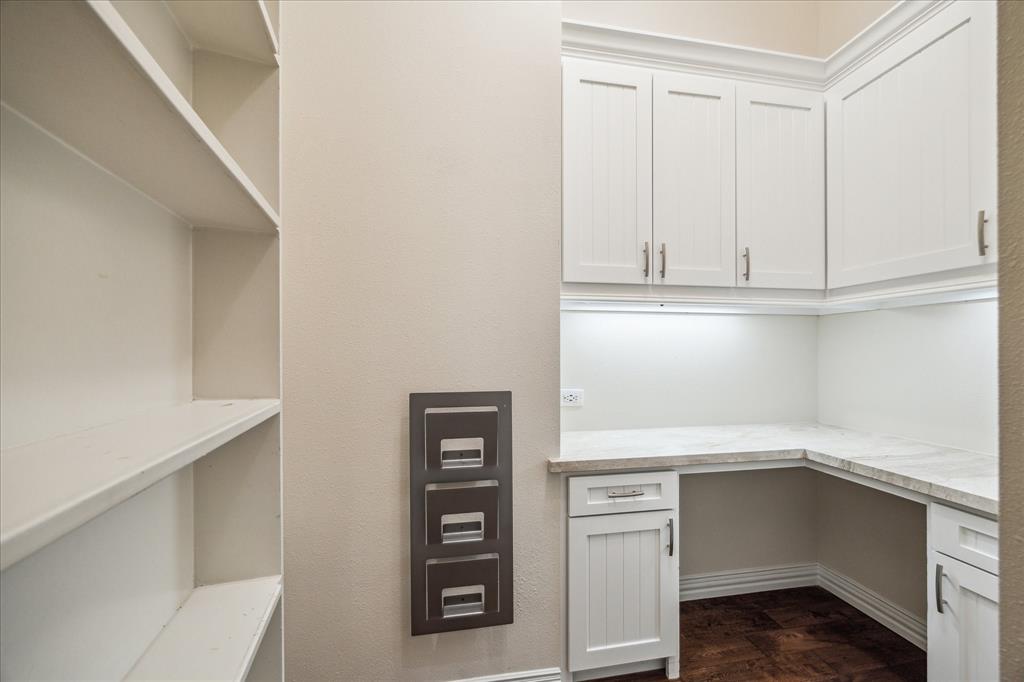 703 Doscher Lane, Sugar Land, Texas image 29