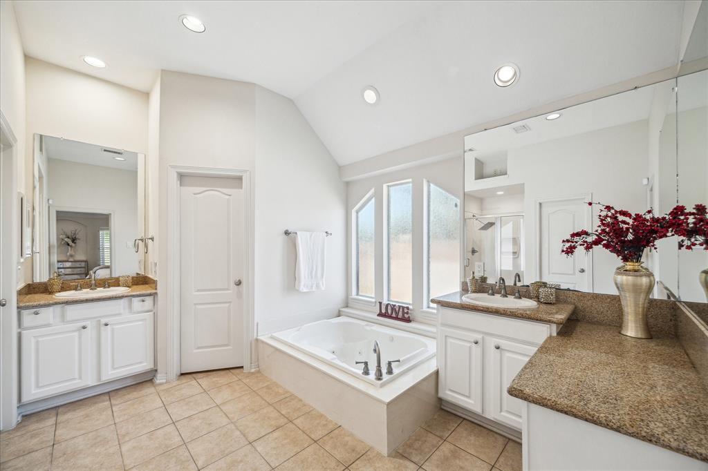 703 Doscher Lane, Sugar Land, Texas image 19