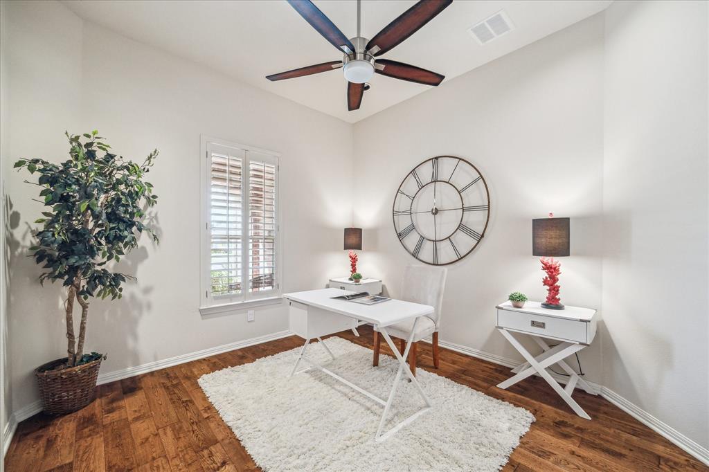 703 Doscher Lane, Sugar Land, Texas image 7