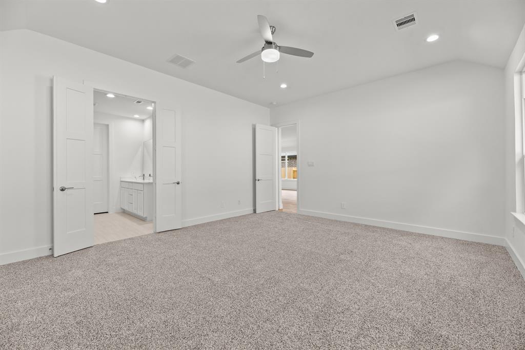 254 Springfield Terrace Court, Conroe, Texas image 12